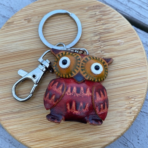 Owl Keychain - Picture 4 of 5